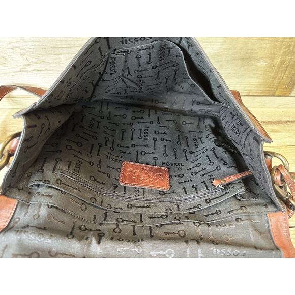 FOSSIL Vintage Reissue Crossbody Messenger Flap Bag Whiskey Brown and Black - Picture 10 of 12